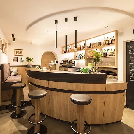 Florian Hotel 3*